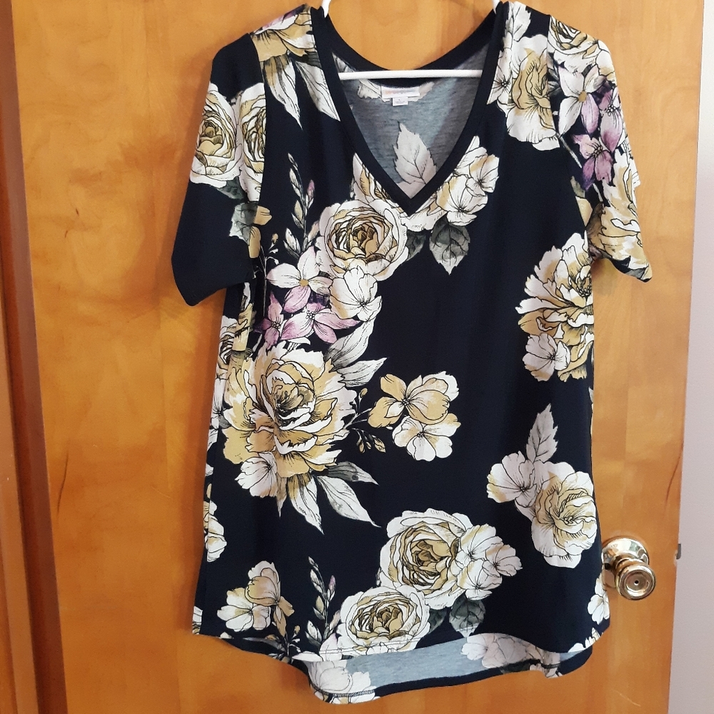 Lularoe Iris